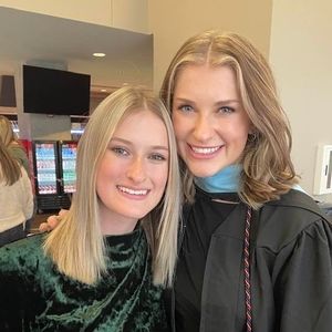 Meet your Posher, Lorri